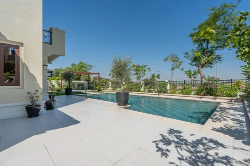 5 Bedrooms Villa in Aseel