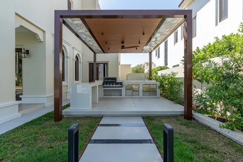 5 Bedrooms Villa in Aseel