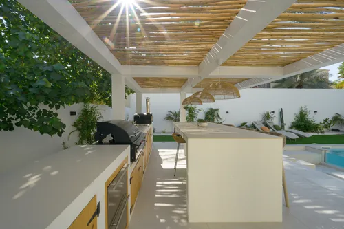 5 Bedrooms Villa in Al Mahra