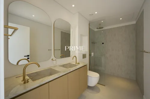 5 Bedrooms Villa in Al Mahra