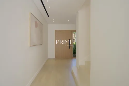 5 Bedrooms Villa in Al Mahra