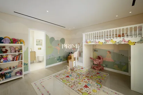 5 Bedrooms Villa in Al Mahra