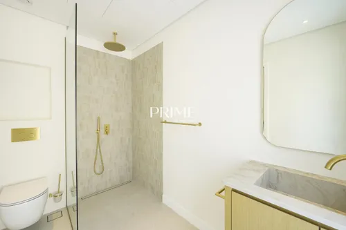 5 Bedrooms Villa in Al Mahra