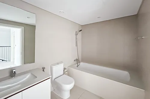 3 Bedrooms Townhouse in Camelia 1