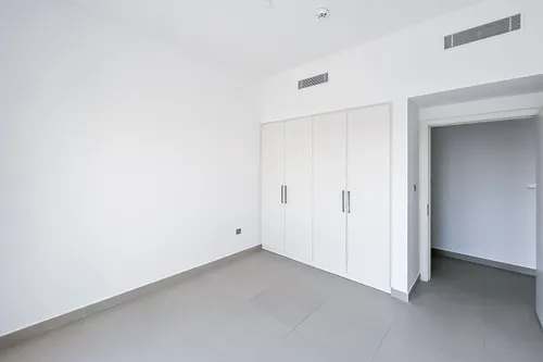 3 Bedrooms Townhouse in Camelia 1