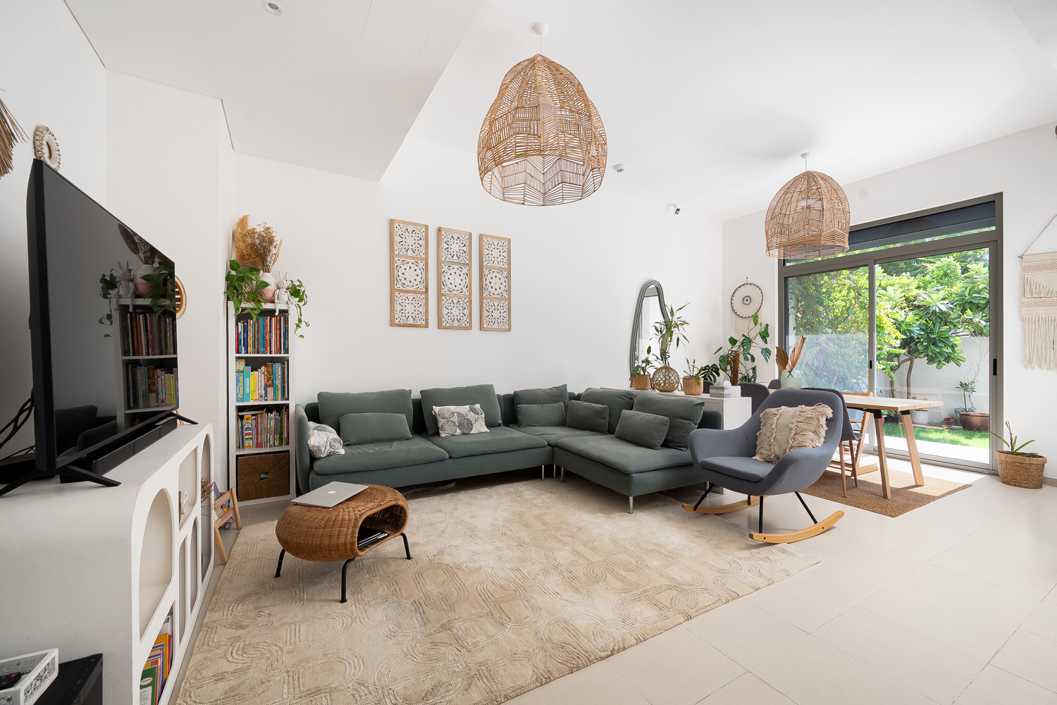 3 Bedrooms Townhouse in Reem Community