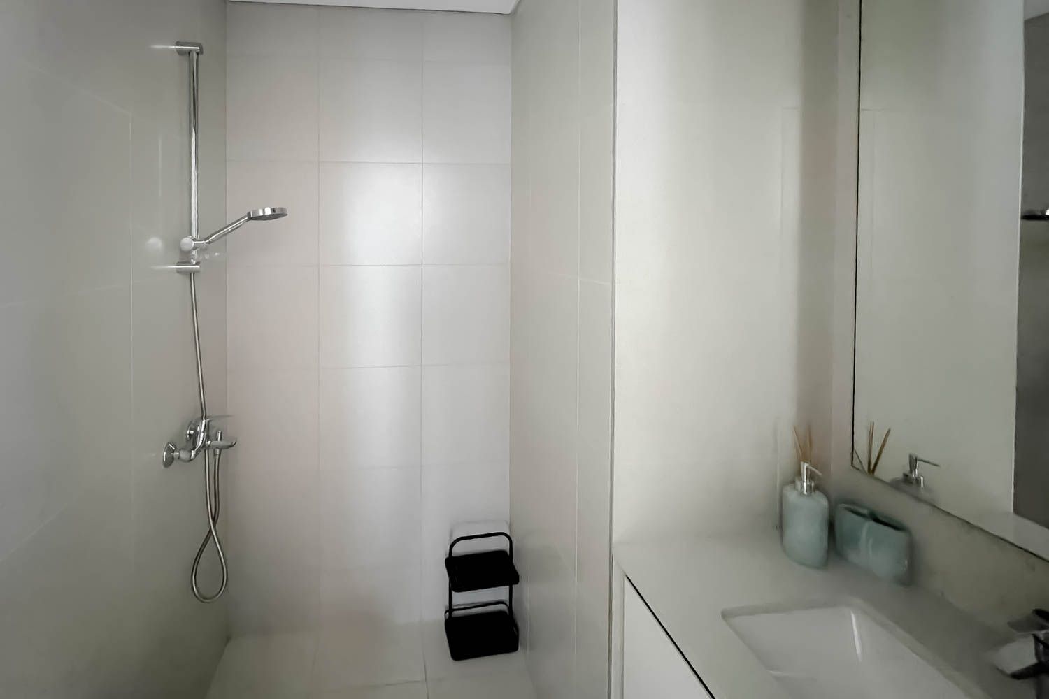 4 Bedrooms Townhouse in Camelia 1