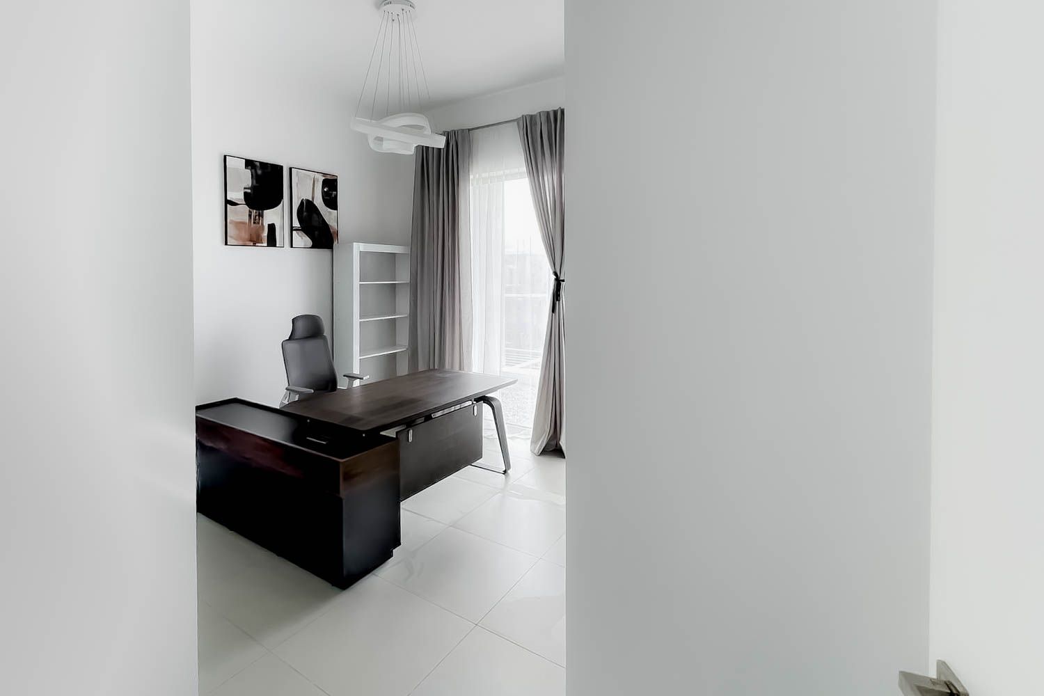 4 Bedrooms Townhouse in Camelia 1