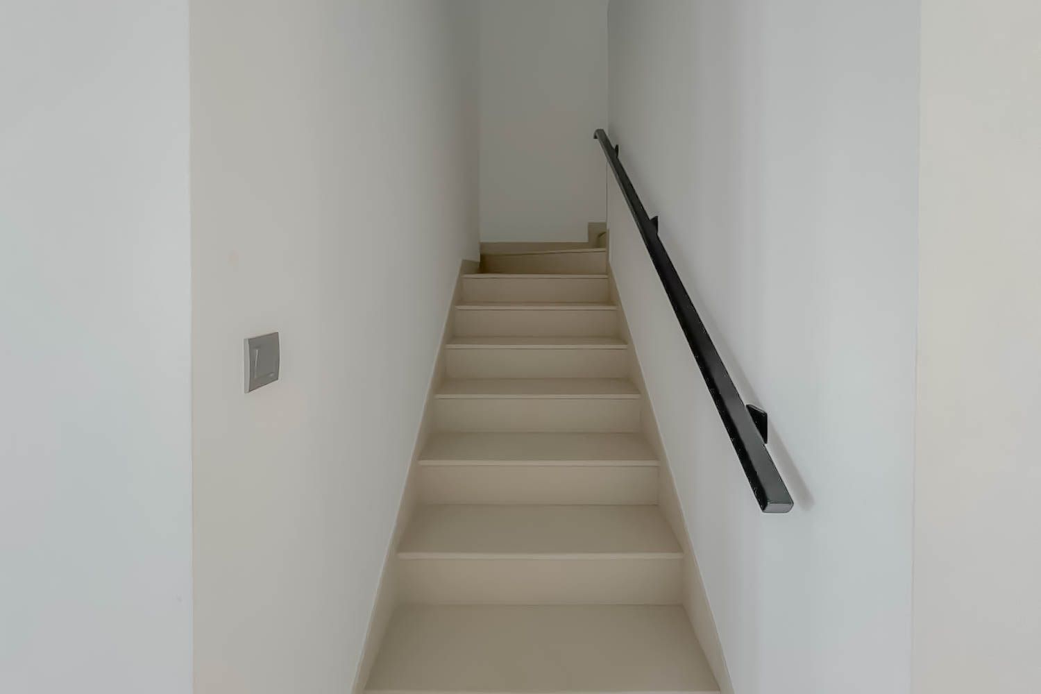 4 Bedrooms Townhouse in Camelia 1