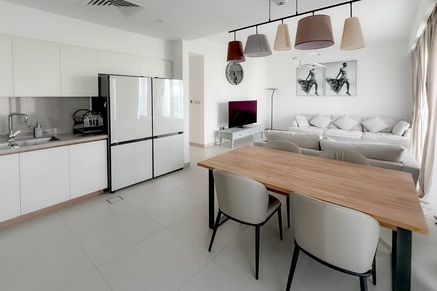 4 Bedrooms Townhouse in Camelia 1