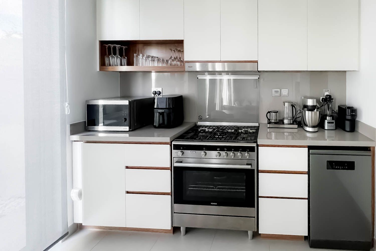 4 Bedrooms Townhouse in Camelia 1