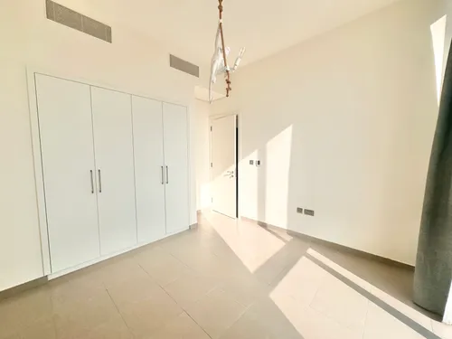 4 Bedrooms Townhouse in Reem Community