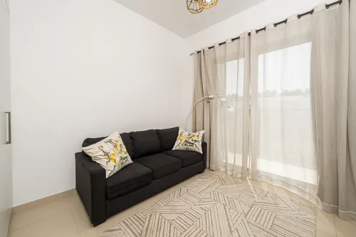 3 Bedrooms Townhouse in Camelia 1