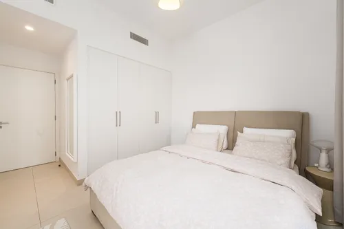 3 Bedrooms Townhouse in Camelia 1