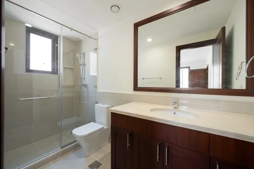 5 Bedrooms Villa in Samara