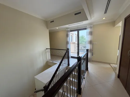 5 Bedrooms Villa in Yasmin