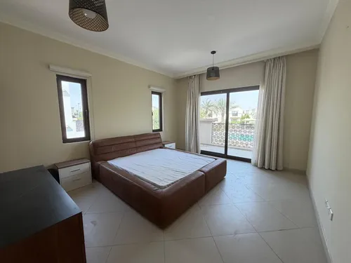 5 Bedrooms Villa in Yasmin