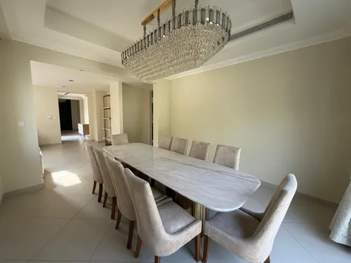 5 Bedrooms Villa in Yasmin