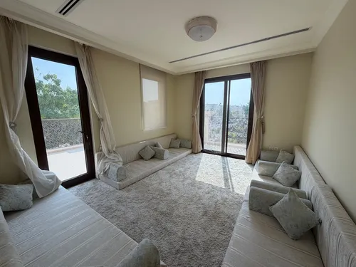 5 Bedrooms Villa in Yasmin