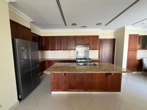 5 Bedrooms Villa in Yasmin