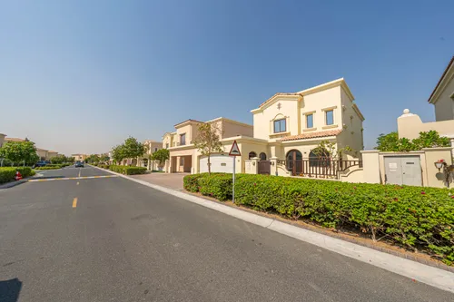 3 Bedrooms Villa in Lila