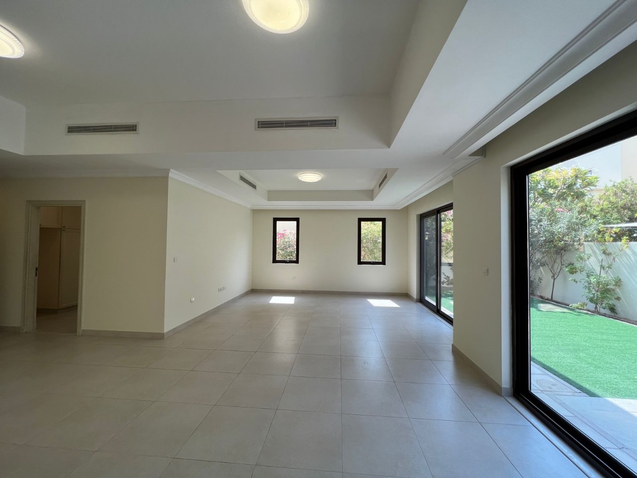 5 Bedrooms Villa in Palma