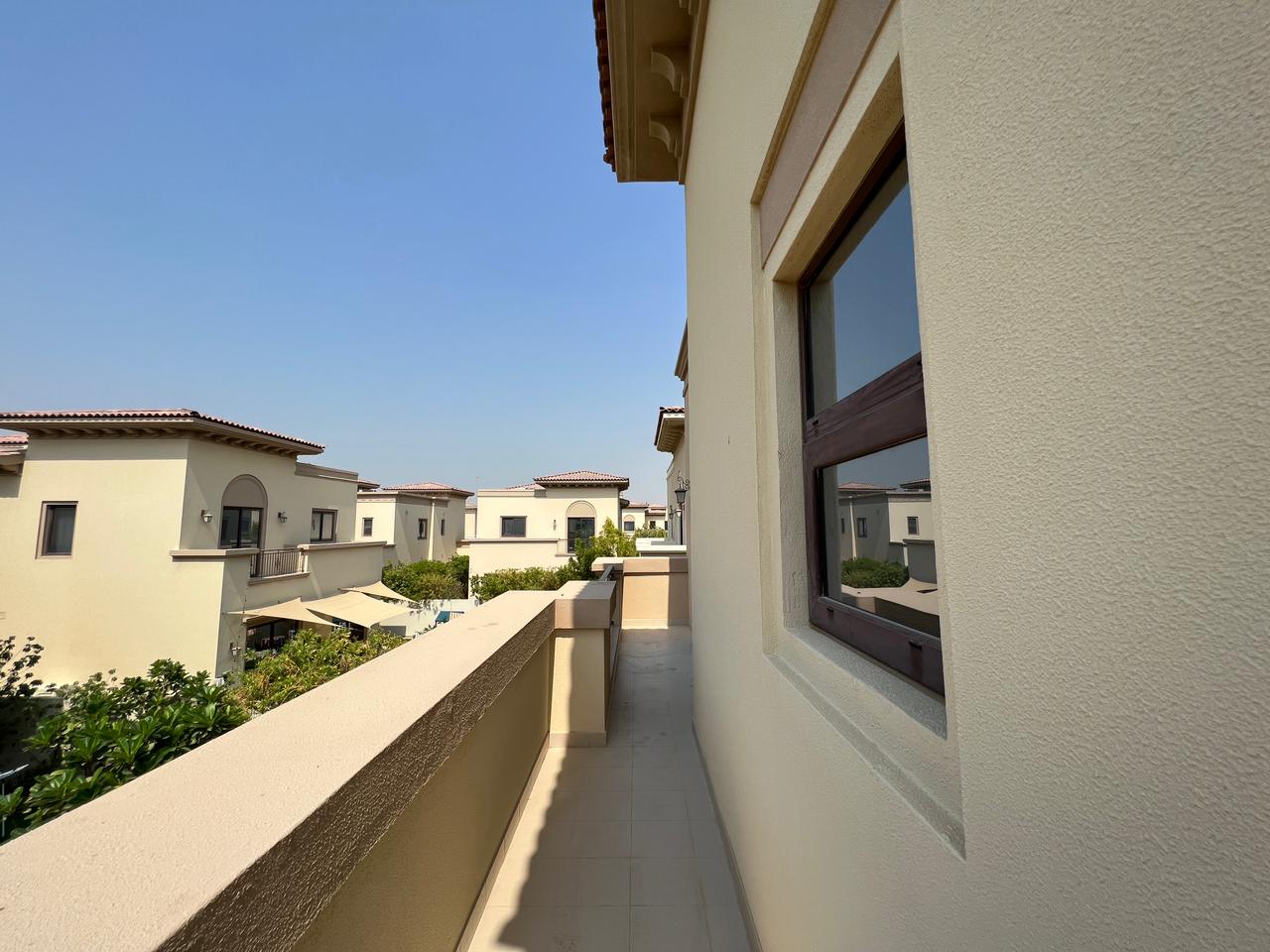 5 Bedrooms Villa in Palma