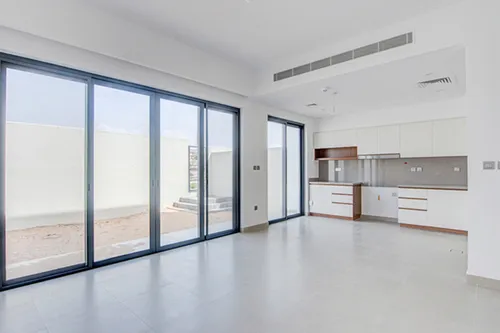 4 Bedrooms Villa in Camelia 1