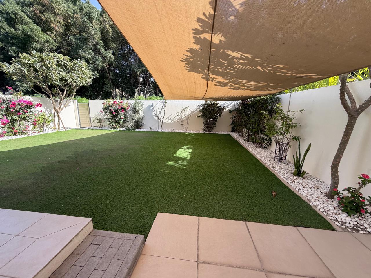 4 Bedrooms Villa in Camelia 1