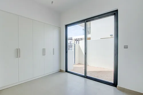 4 Bedrooms Villa in Camelia 1