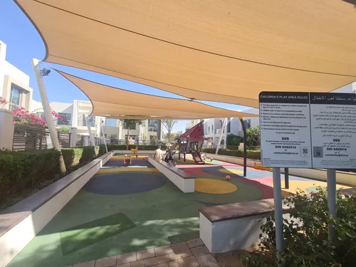 3 Bedrooms Villa in Reem Community