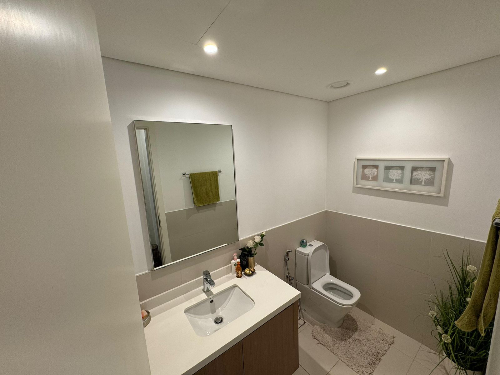 3 Bedrooms Townhouse in Reem Community