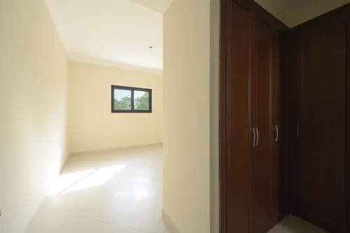 5 Bedrooms Villa in Yasmin