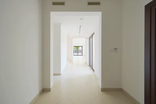 5 Bedrooms Villa in Yasmin