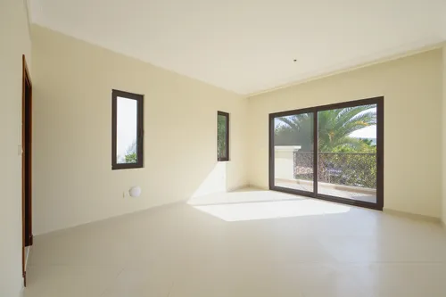 5 Bedrooms Villa in Yasmin