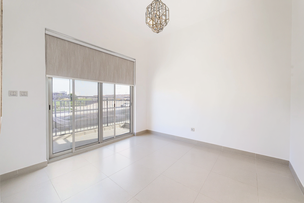 4 Bedrooms Townhouse in Camelia 2