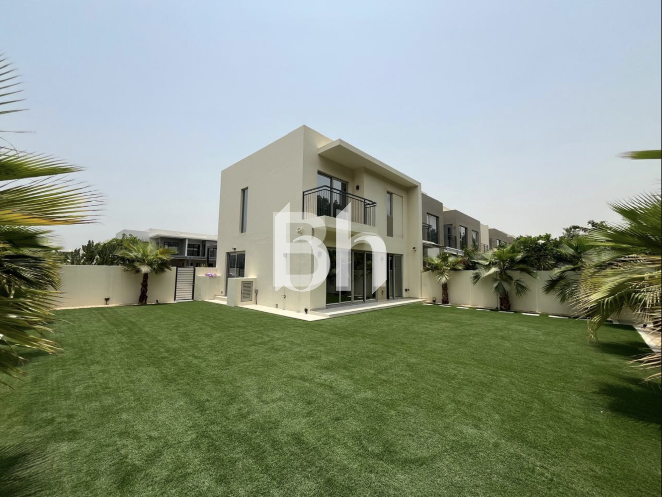 Minute Walk To Pool | Vacant Now | Best Price