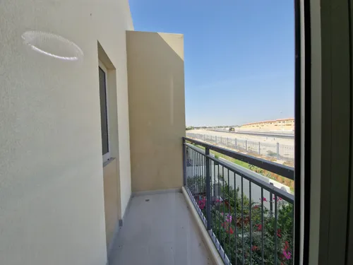 3 Bedrooms Townhouse in Camelia 2