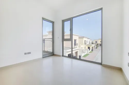 3 Bedrooms Townhouse in Camelia 2
