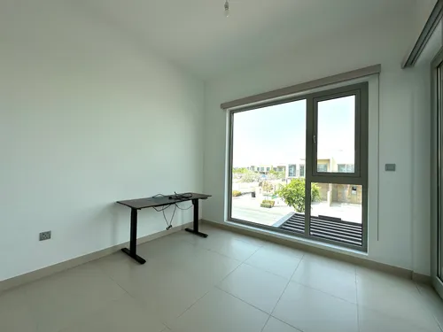 3 Bedrooms Townhouse in Camelia 2