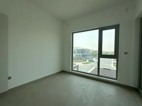 3 Bedrooms Townhouse in Camelia 2