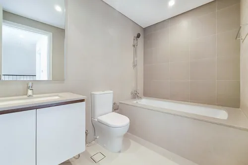 3 Bedrooms Townhouse in Camelia 2