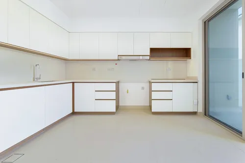 3 Bedrooms Townhouse in Camelia 2