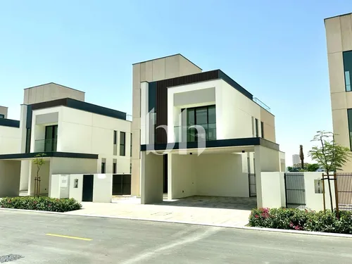 Brand New | Next to Amenities | Single Row