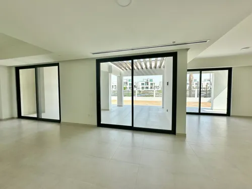 5 Bedrooms Villa in Caya