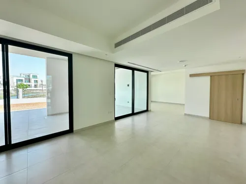 5 Bedrooms Villa in Caya