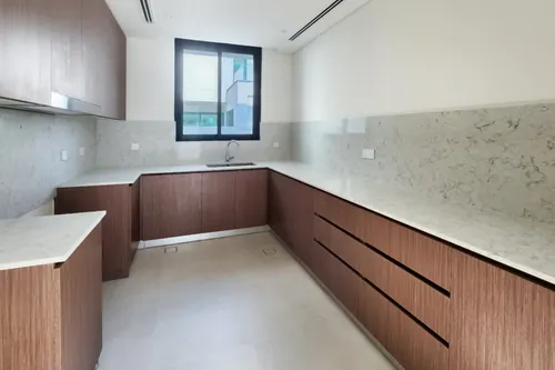 4 Bedrooms Townhouse in Caya