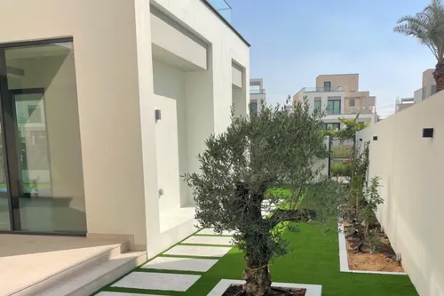 4 Bedrooms Townhouse in Caya