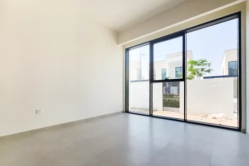 4 Bedrooms Townhouse in Caya