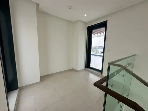 4 Bedrooms Townhouse in Caya